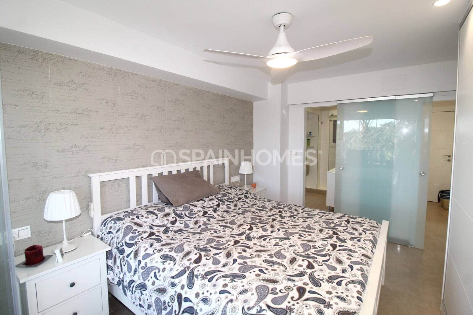 2 makuuhuone Asunto myytävänä paikassa Orihuela Costa - 285 000 € (Ref: 9751604)
