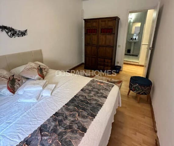 Villa te koop in Vallromanes - € 1.750.000 (Ref: 9798671)