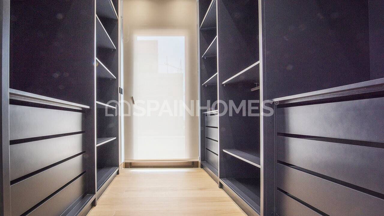 5 makuuhuone Huvila myytävänä paikassa Finestrat mukana uima-altaan - 820 000 € (Ref: 9833242)