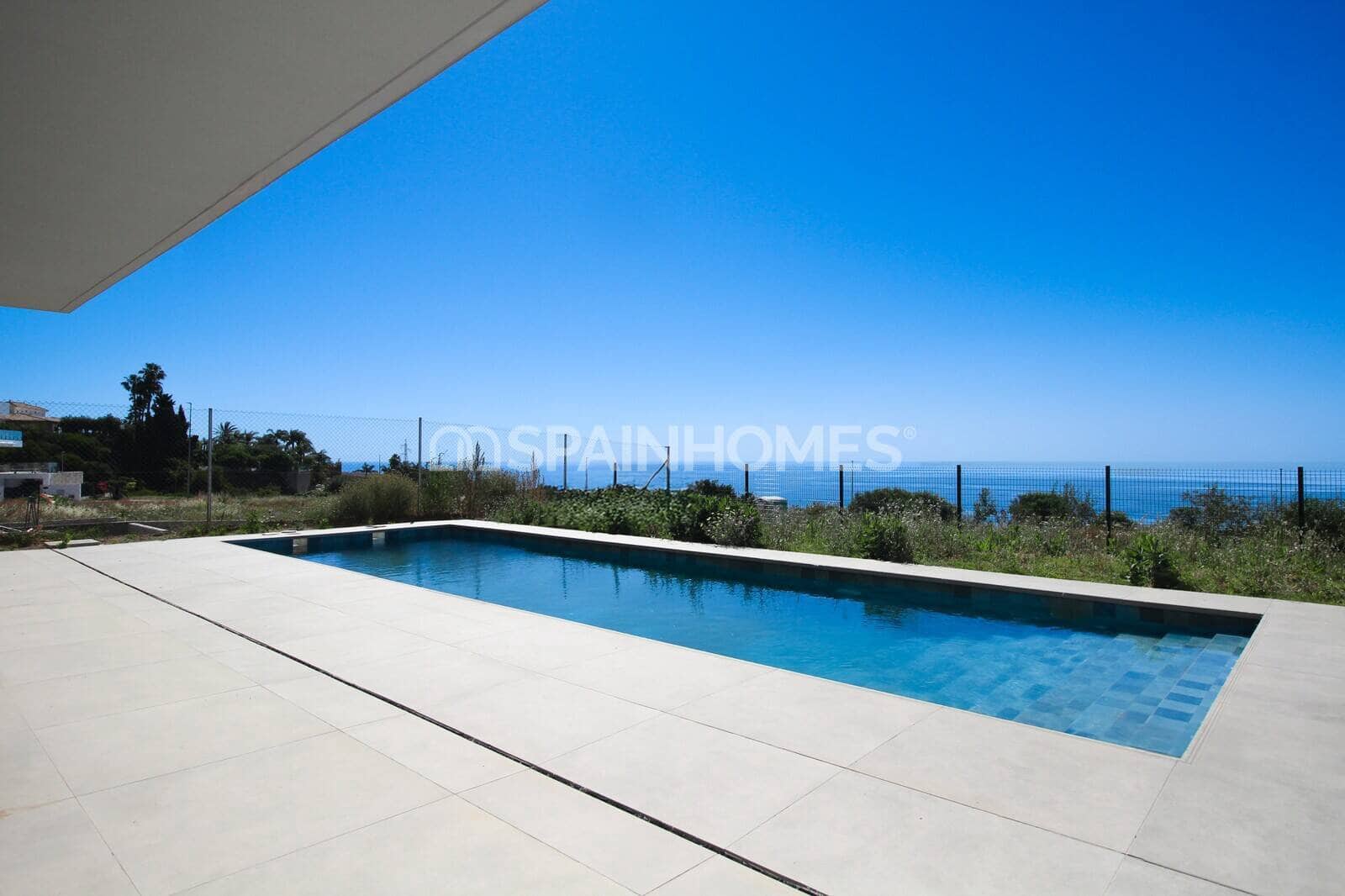 4 sovrum Villa till salu i Benalmadena med pool - 1 575 000 € (Ref: 9851065)