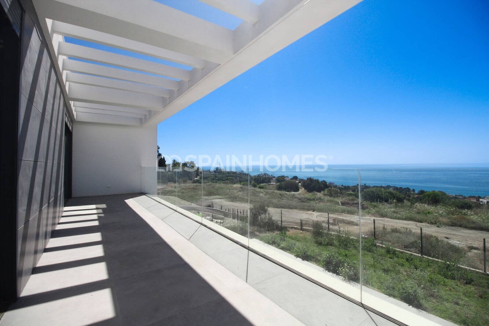 4 sovrum Villa till salu i Benalmadena med pool - 1 575 000 € (Ref: 9851065)