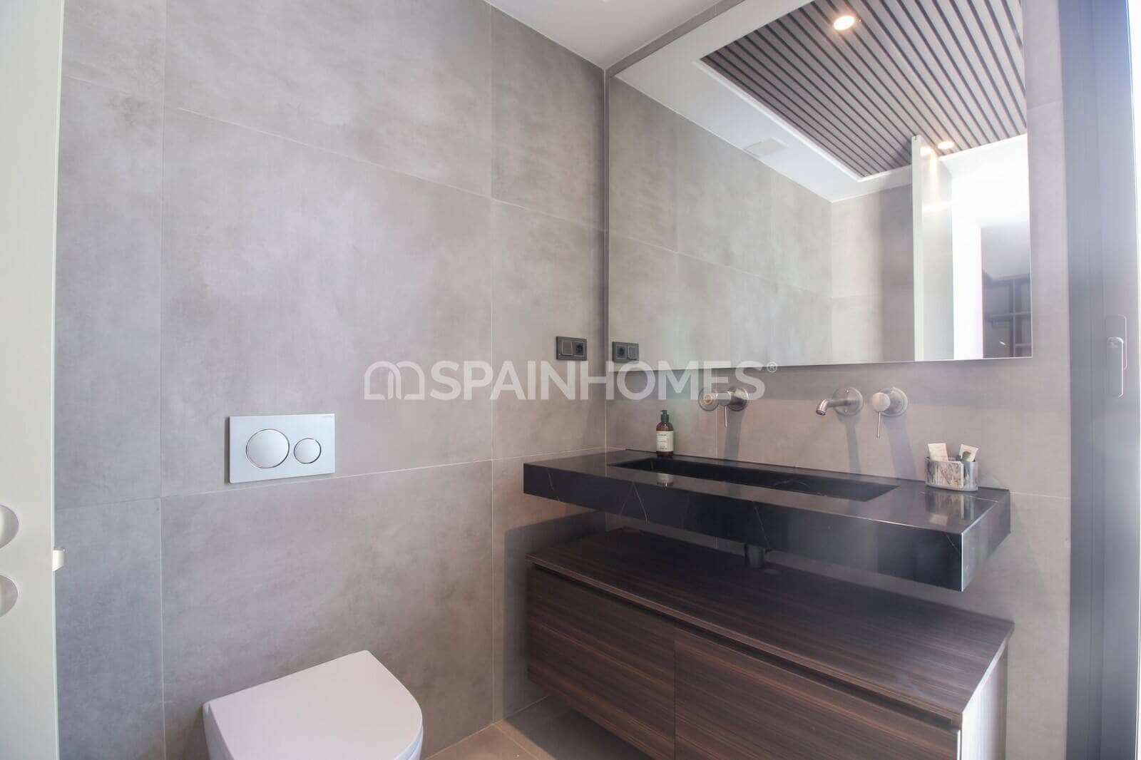 4 sovrum Villa till salu i Benalmadena med pool - 1 575 000 € (Ref: 9851065)