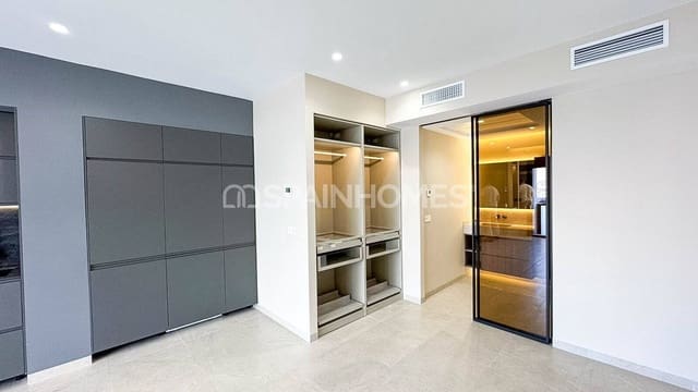 1 slaapkamer Flat te koop in Avenida Habaneras - Curva de Palangre, Torrevieja - € 160.000 (Ref: 9856331)