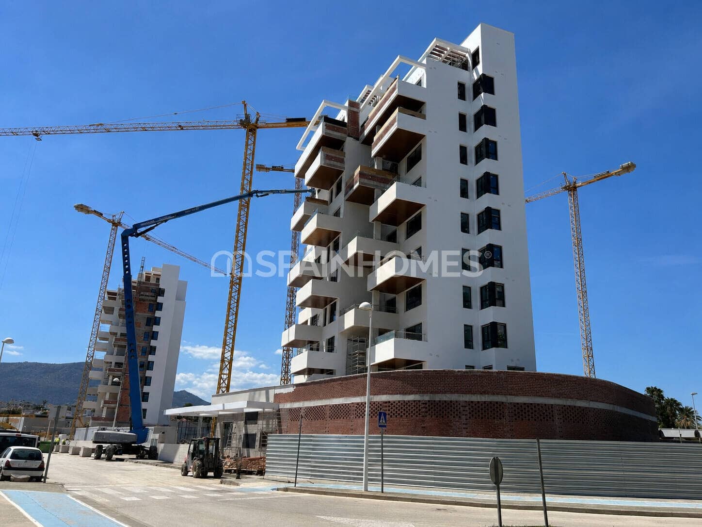 2 bedroom Flat for sale in Calpe / Calp with pool - € 401,000 (Ref: 9875667)