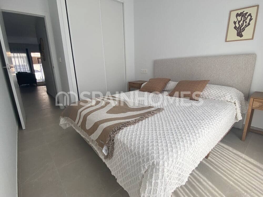 2 makuuhuone Asunto myytävänä paikassa San Pedro del Pinatar mukana uima-altaan - 280 000 € (Ref: 9875668)