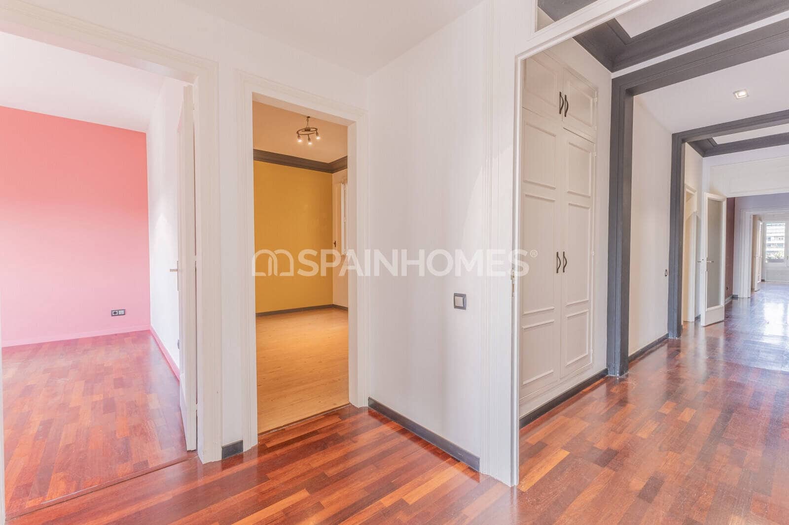 5 soverom Leilighet til salgs i Barcelona by - € 1 390 000 (Ref: 9923205)