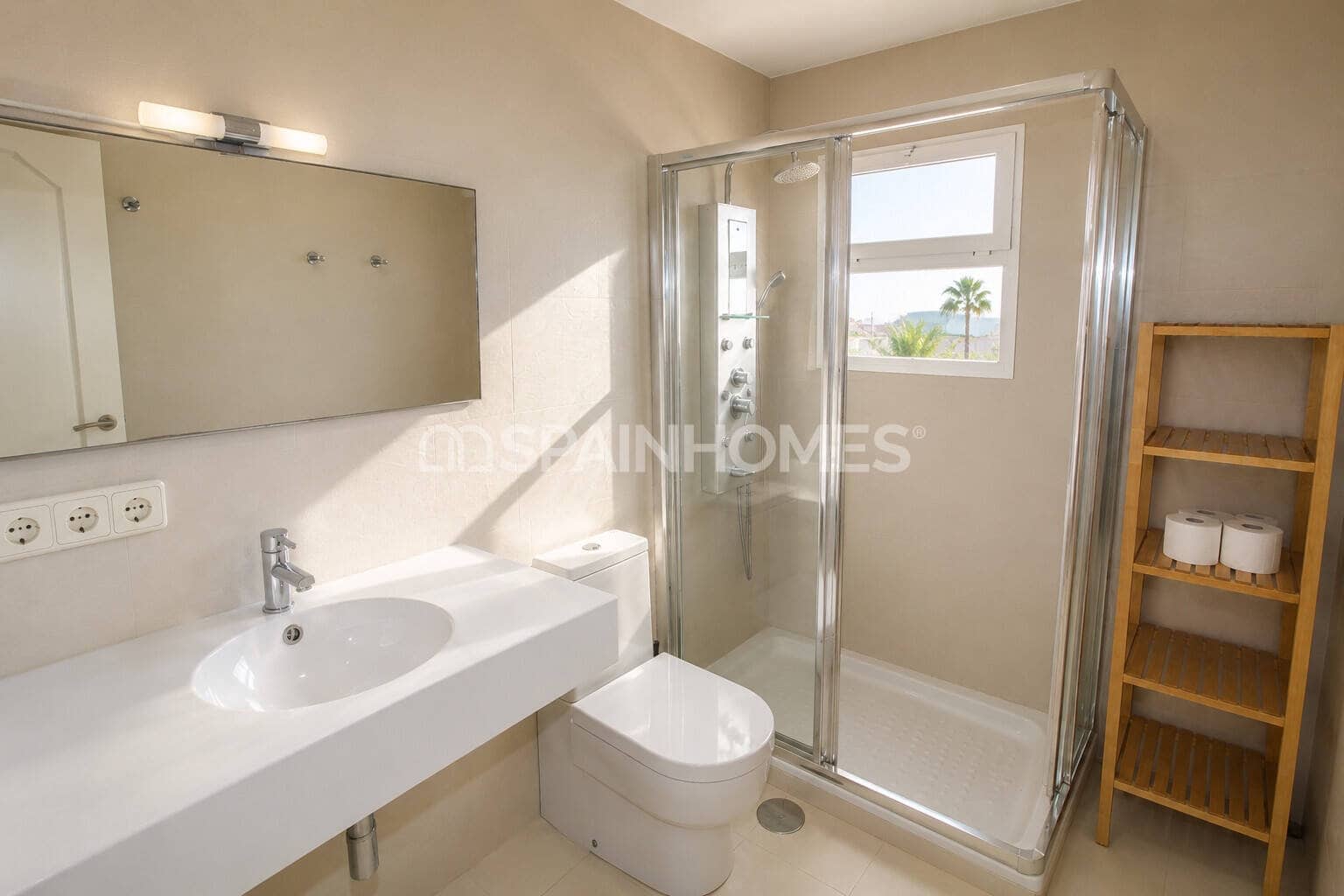 5 Zimmer Villa zu verkaufen in La Zenia mit Pool - 1.295.000 € (Ref: 9923211)