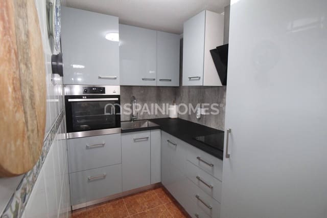 3 slaapkamer Flat te koop in Avenida Habaneras - Curva de Palangre, Torrevieja - € 199.000 (Ref: 9956748)
