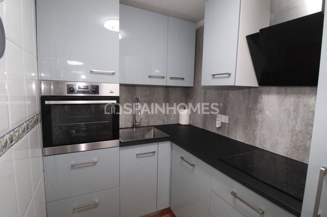 3 slaapkamer Flat te koop in Avenida Habaneras - Curva de Palangre, Torrevieja - € 199.000 (Ref: 9956748)