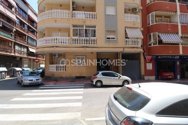 3 soveværelse Lejlighed til salg i Avenida Habaneras - Curva de Palangre, Torrevieja - € 180.000 (Ref: 9956748)