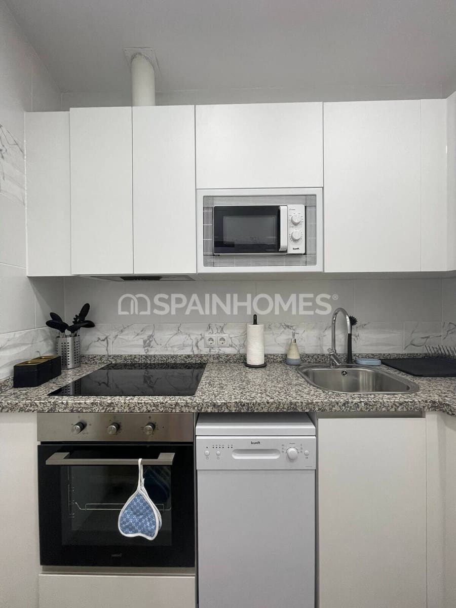 2 slaapkamer Villa te koop in Torrox - € 199.000 (Ref: 9956749)