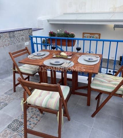 2 slaapkamer Villa te koop in Torrox Pueblo, Torrox - € 199.000 (Ref: 9956749)