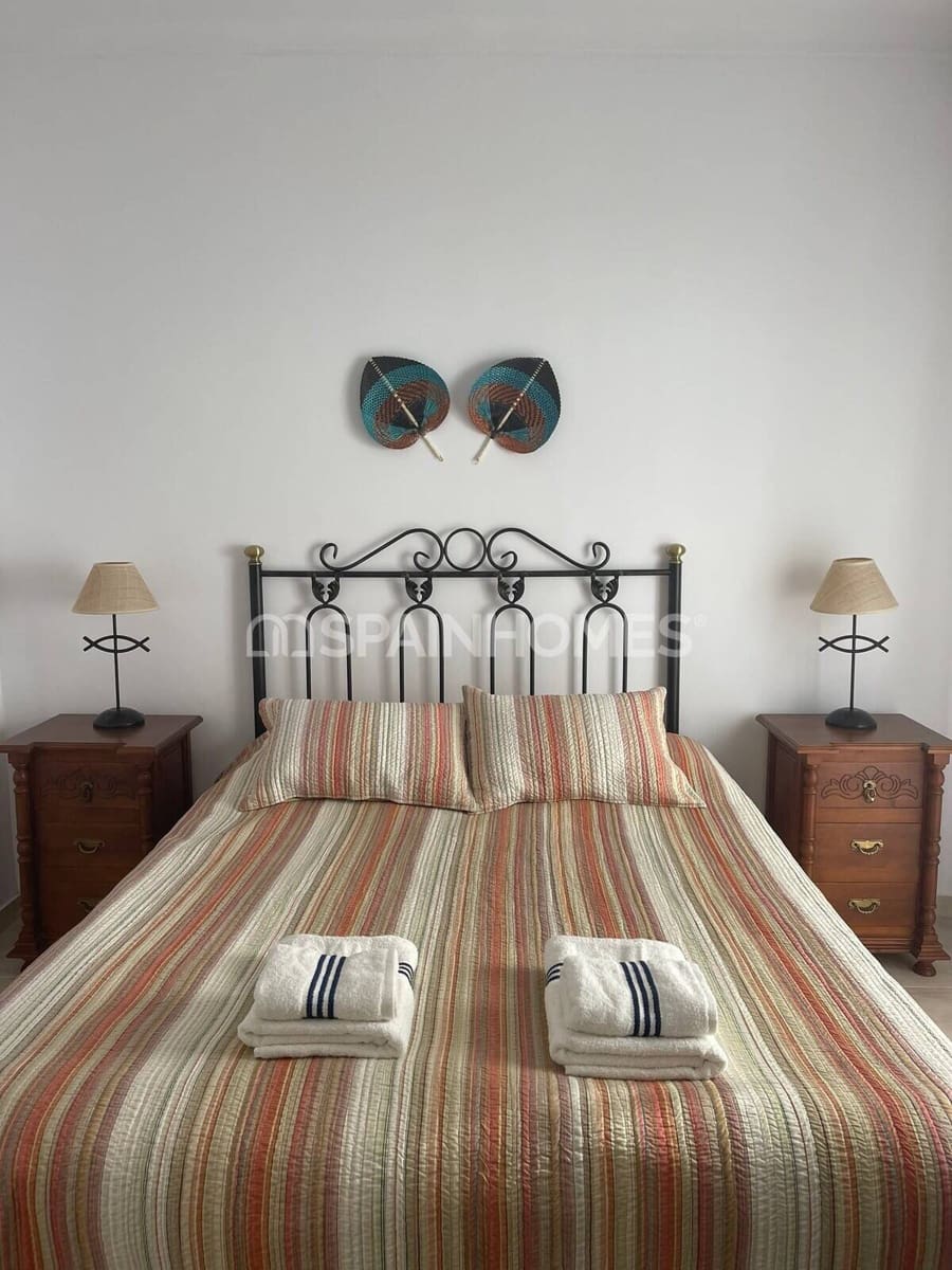 2 slaapkamer Villa te koop in Torrox - € 199.000 (Ref: 9956749)
