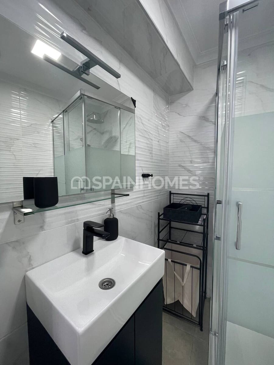 2 slaapkamer Villa te koop in Torrox - € 199.000 (Ref: 9956749)