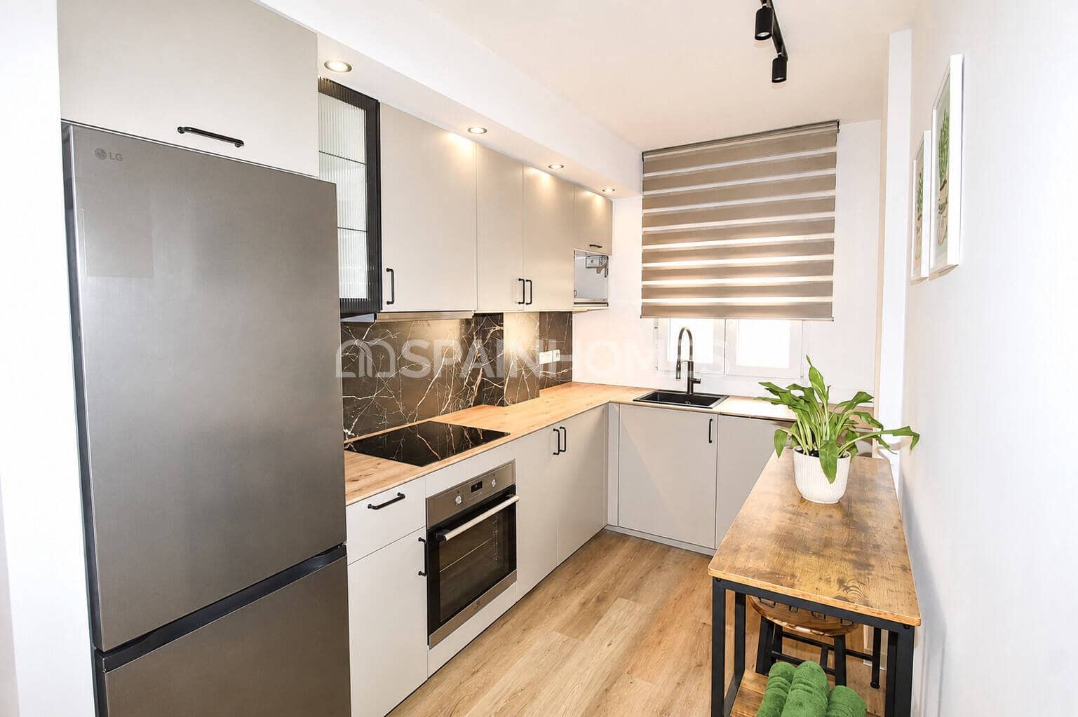 2 chambre Appartement à vendre à Torrevieja - 230 000 € (Ref: 9986356)