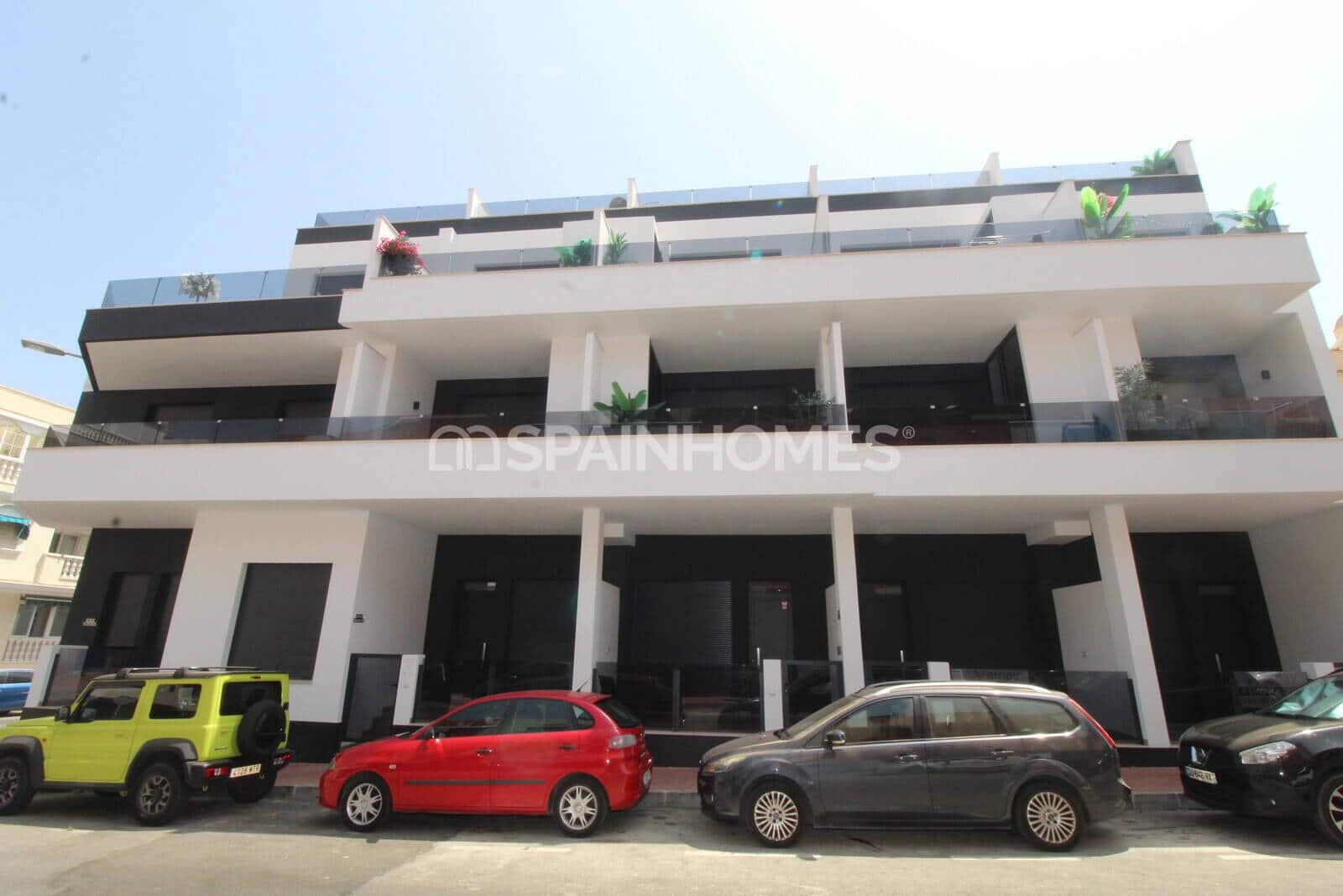 1 soveværelse Lejlighed til salg i Torrevieja med swimmingpool - € 219.000 (Ref: 9998071)