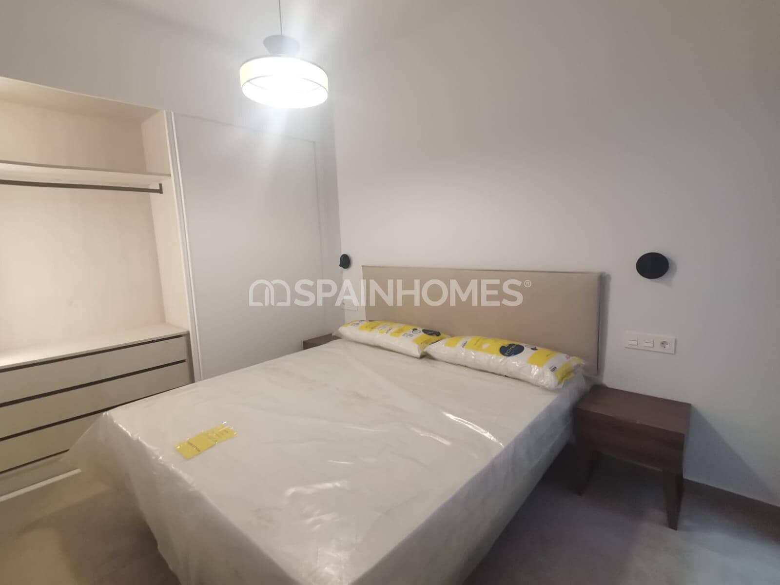 1 soveværelse Lejlighed til salg i Torrevieja med swimmingpool - € 219.000 (Ref: 9998071)