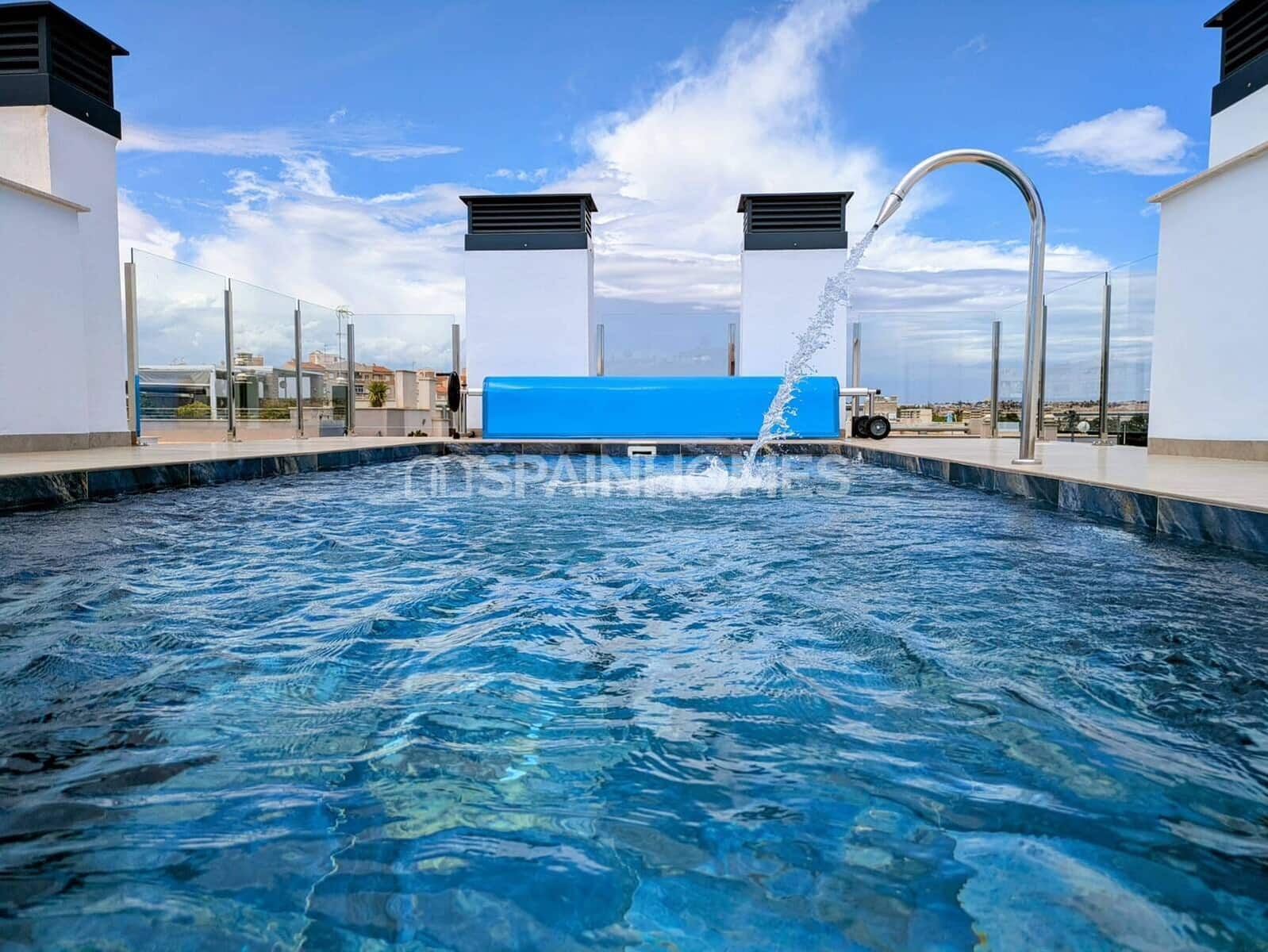 1 soveværelse Lejlighed til salg i Torrevieja med swimmingpool - € 219.000 (Ref: 9998071)
