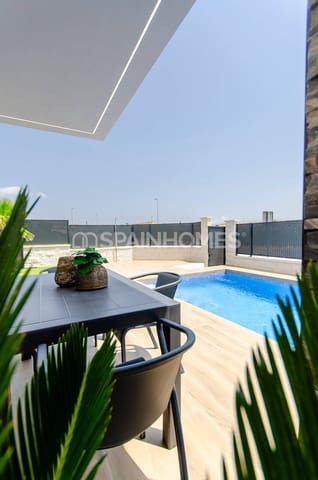 3 sypialnia Willa na sprzedaż w Bigastro z basenem - 395 000 € (Ref: 9999525)