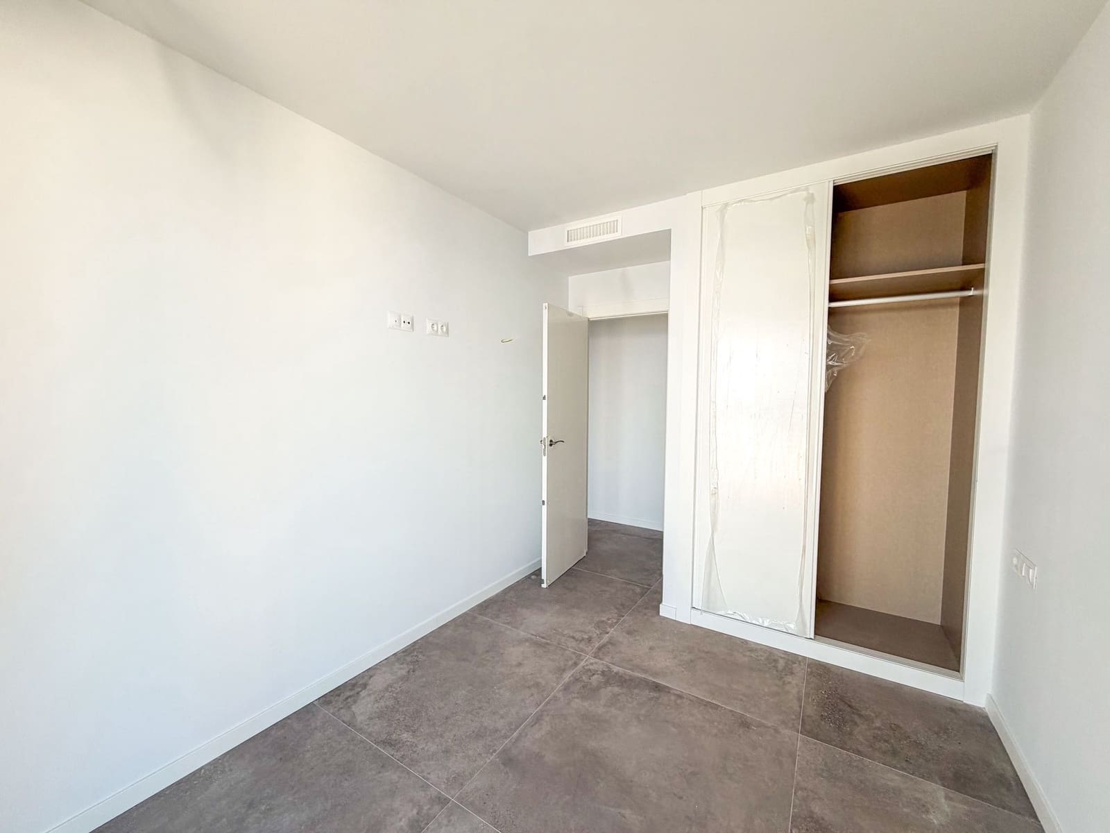 3 sypialnia Apartament na sprzedaż w Calpe / Calp z basenem garażem - 795 000 € (Ref: 8997554)