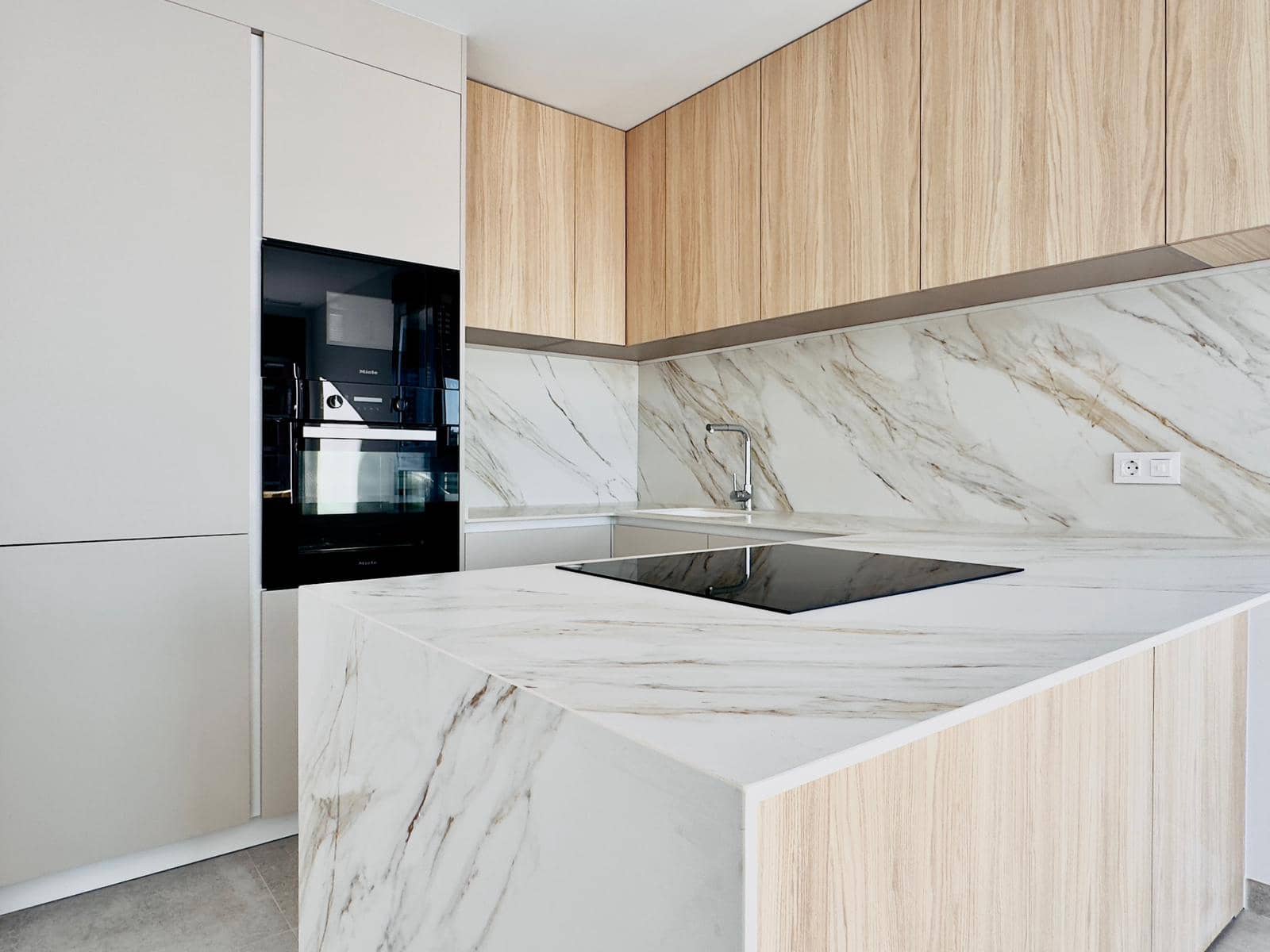 3 sovrum Lägenhet till salu i Calpe / Calp med pool garage - 550 000 € (Ref: 9519317)