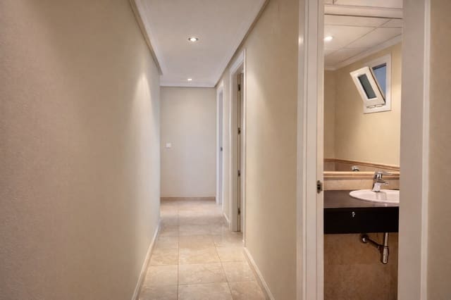 3 sypialnia Apartament na sprzedaż w Altea z basenem garażem - 660 000 € (Ref: 9592294)