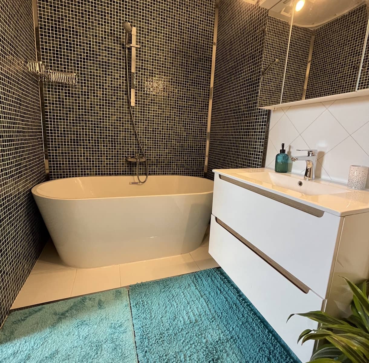 2 bedroom Bungalow for sale in Altea with pool garage - € 340,000 (Ref: 9740166)