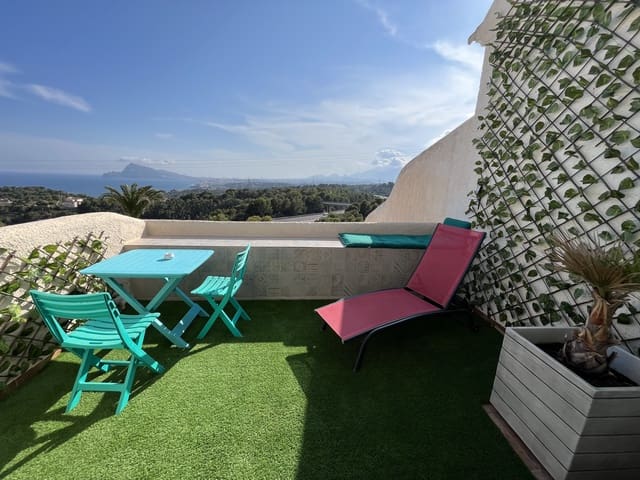 2 bedroom Bungalow for sale in Altea with pool garage - € 340,000 (Ref: 9740166)