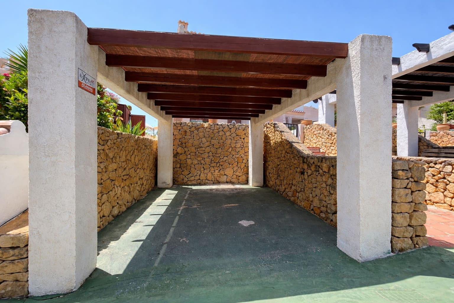 2 bedroom Bungalow for sale in Altea with pool garage - € 340,000 (Ref: 9740166)