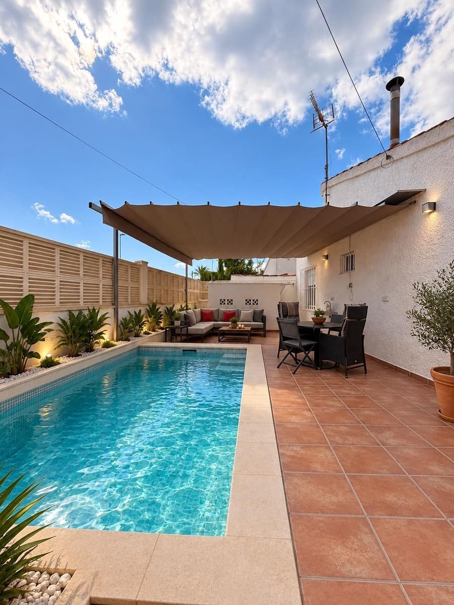 2 chambre Villa/Maison à vendre à Santa Pola - 220 000 € (Ref: 10075379)
