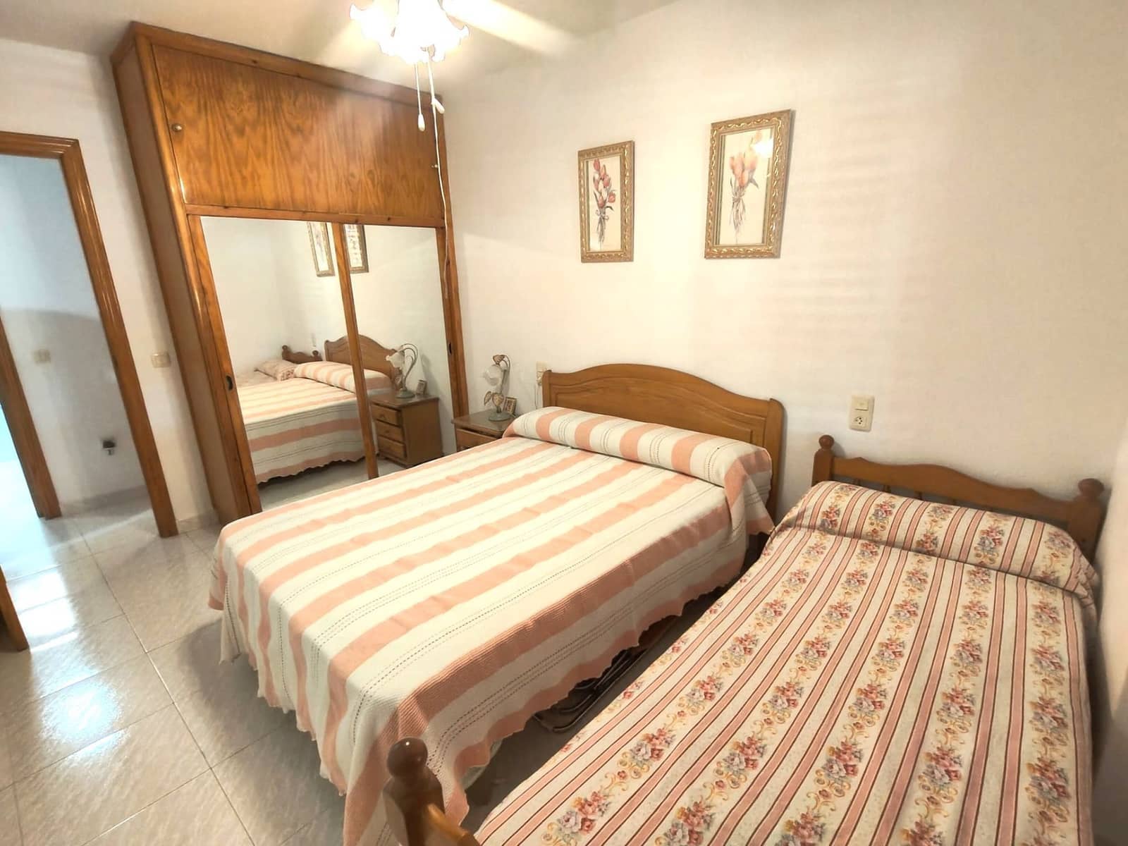 2 camera da letto Villetta Bifamiliare da affittare in Santa Pola con piscina - 850 € (Rif: 10080504)