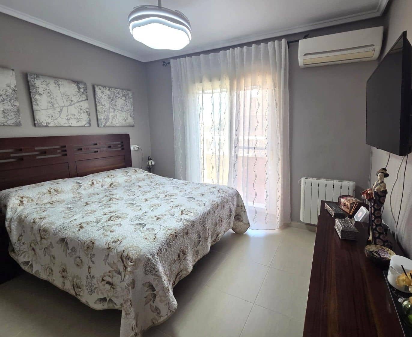 3 sypialnia Bungalow na sprzedaż w Santa Pola z basenem - 325 000 € (Ref: 10097634)