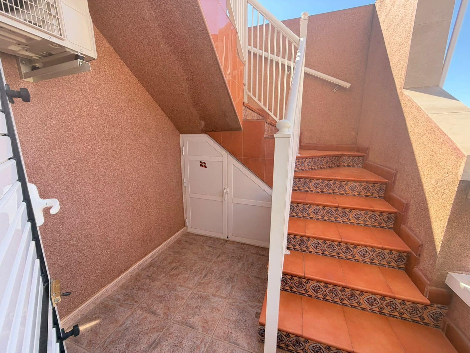 Ático de 2 habitaciones en Santa Pola en venta - 270.000 € (Ref: 10101586)