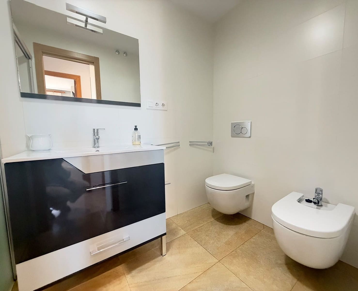 Ático de 2 habitaciones en Santa Pola en venta - 270.000 € (Ref: 10101586)