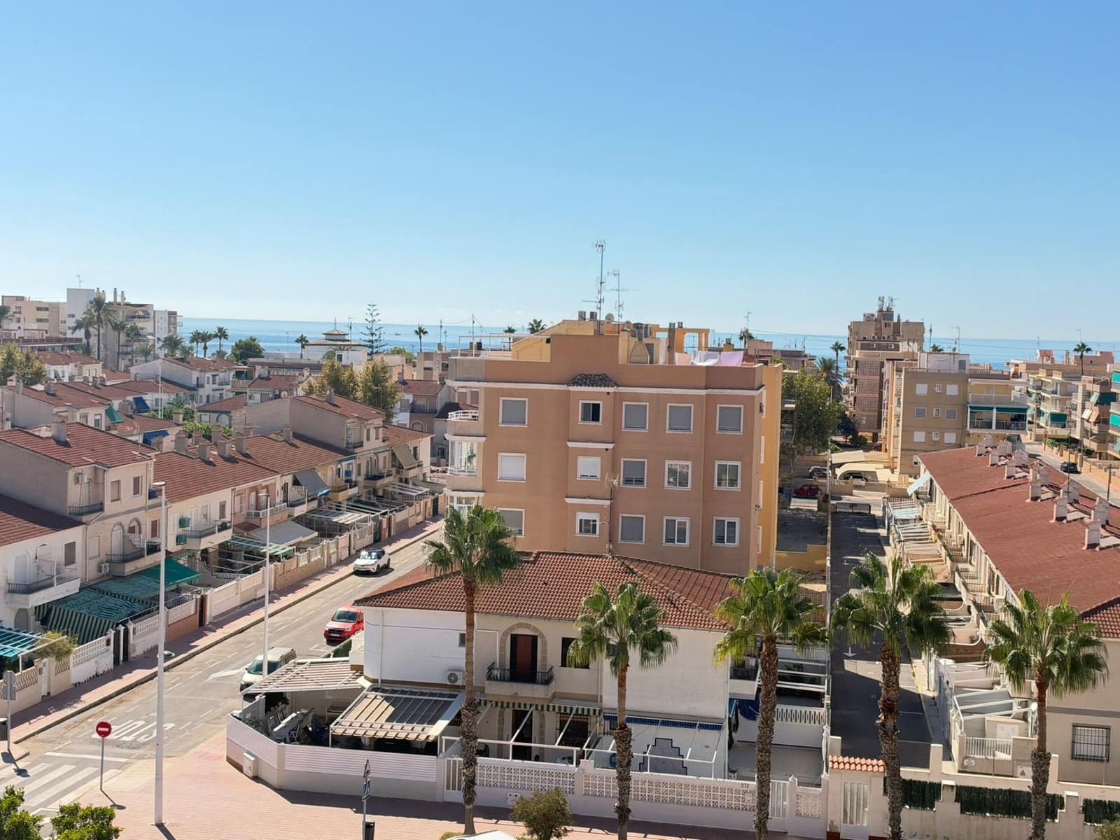 Ático de 2 habitaciones en Santa Pola en venta - 270.000 € (Ref: 10101586)
