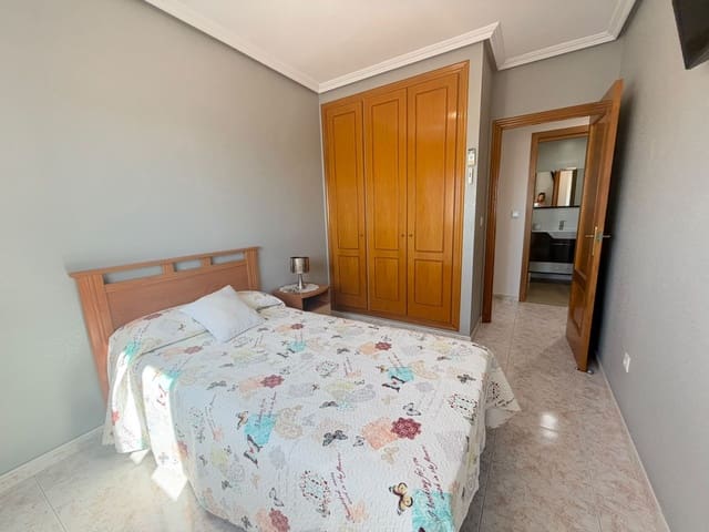 Ático de 2 habitaciones en Santa Pola en venta - 270.000 € (Ref: 10101586)