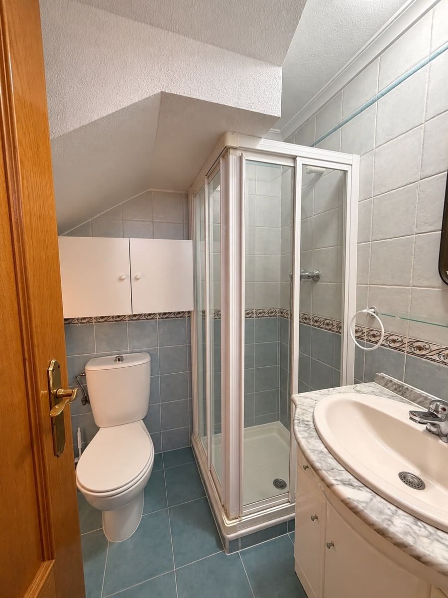 5 soveværelse Byhus til salg i Santa Pola - € 325.000 (Ref: 10108952)