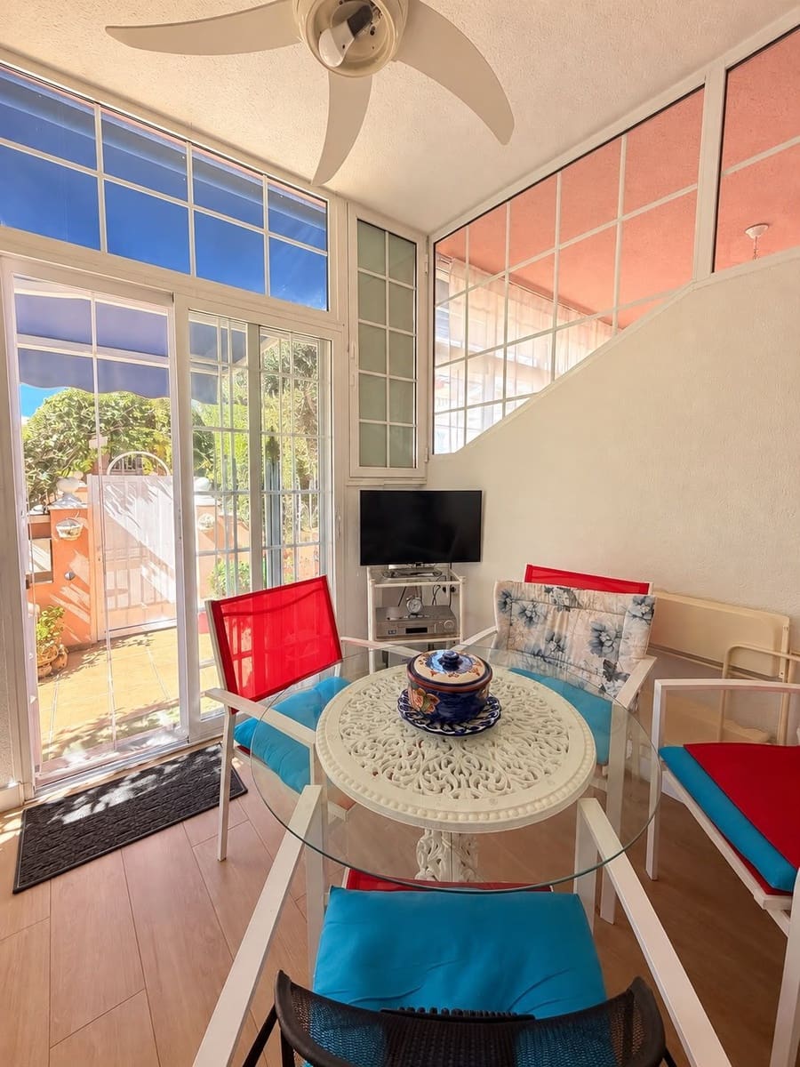 5 soveværelse Byhus til salg i Santa Pola - € 325.000 (Ref: 10108952)