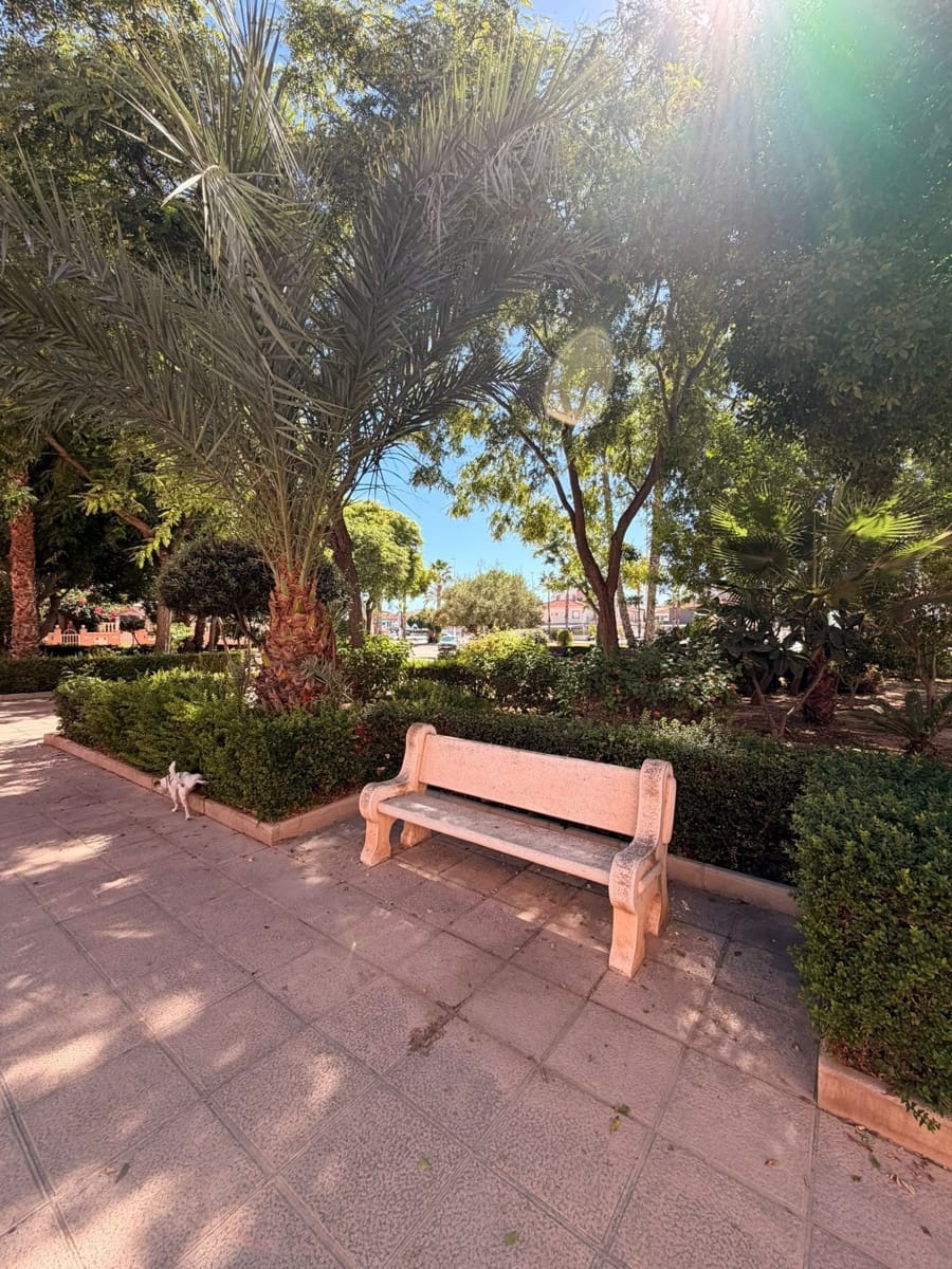 5 soveværelse Byhus til salg i Santa Pola - € 325.000 (Ref: 10108952)