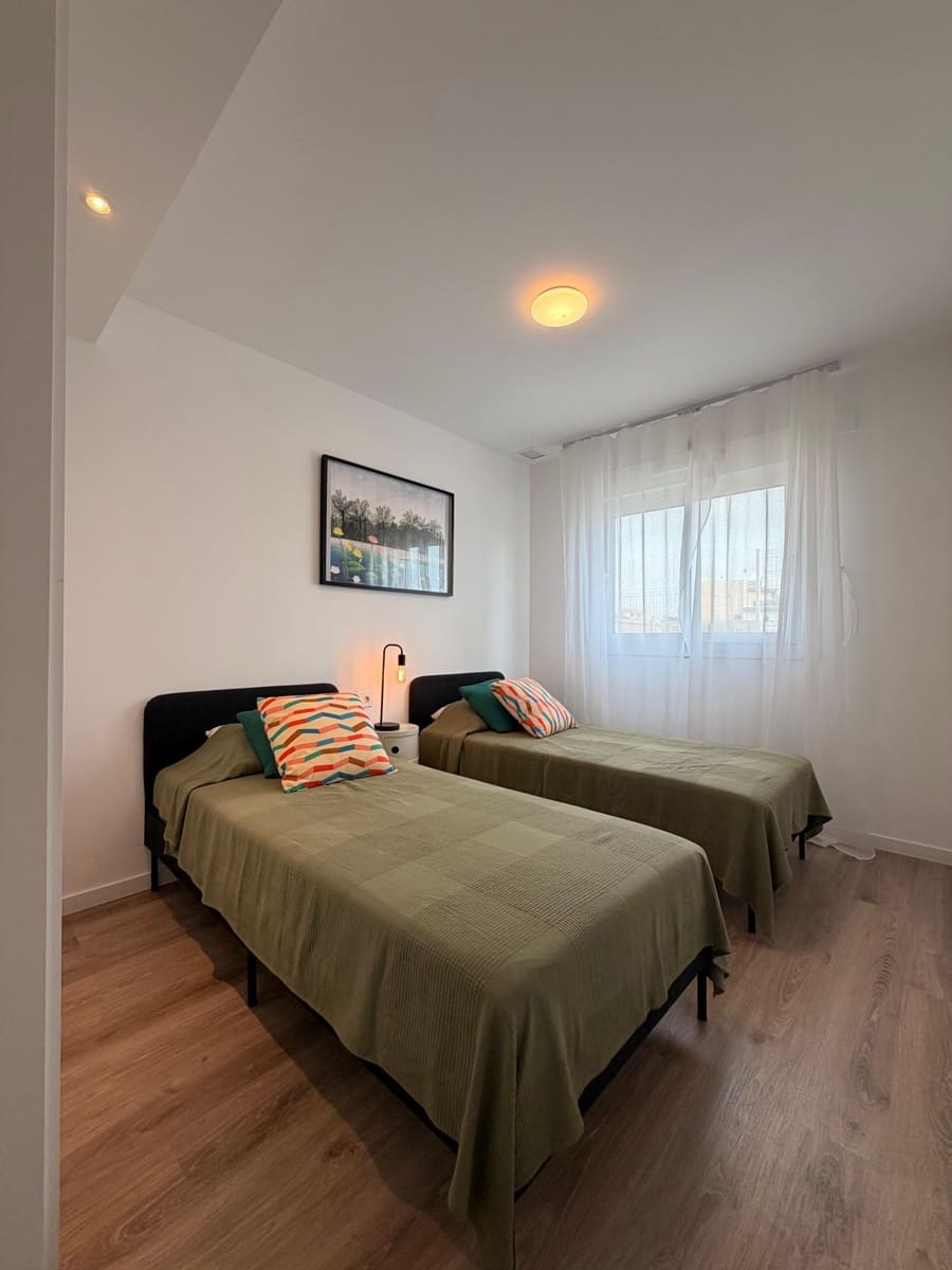 2 soverom Leilighet til salgs i Santa Pola med svømmebasseng garasje - € 349 000 (Ref: 10139202)
