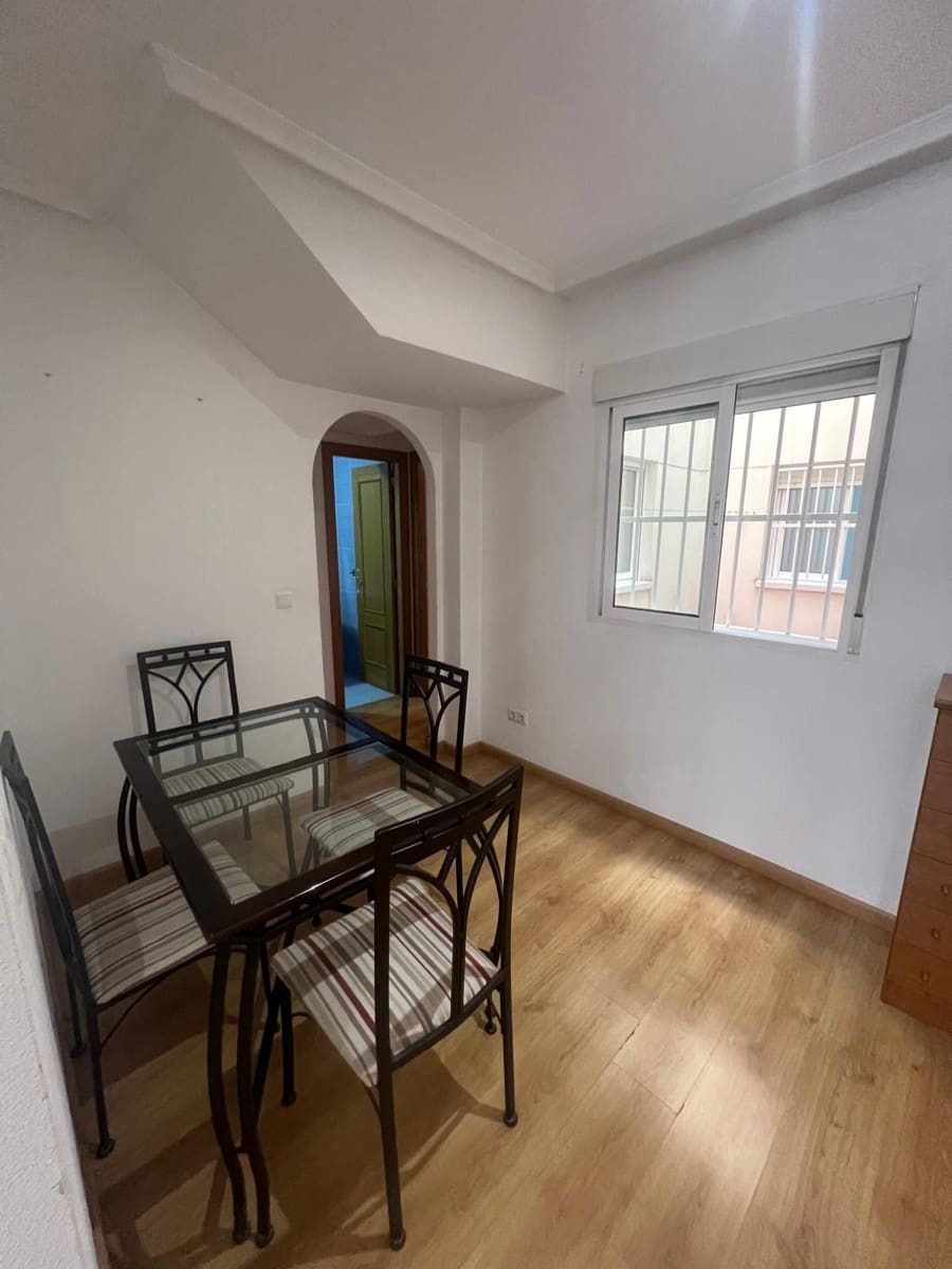 3 bedroom Flat for sale in Elche / Elx with garage - € 215,000 (Ref: 10159095)