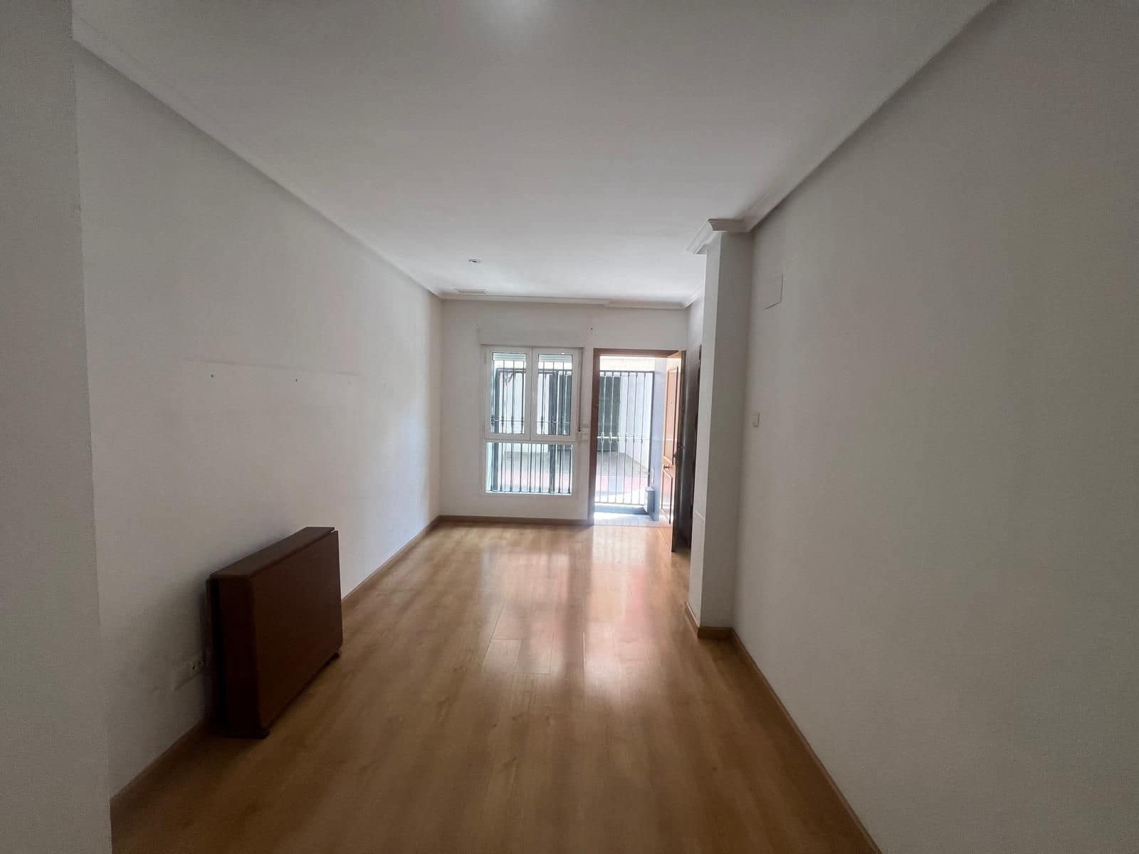 3 bedroom Flat for sale in Elche / Elx with garage - € 215,000 (Ref: 10159095)