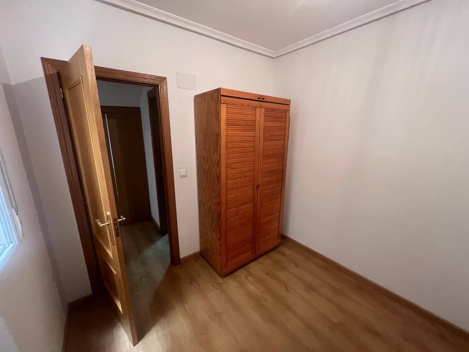 3 bedroom Flat for sale in Elche / Elx with garage - € 215,000 (Ref: 10159095)