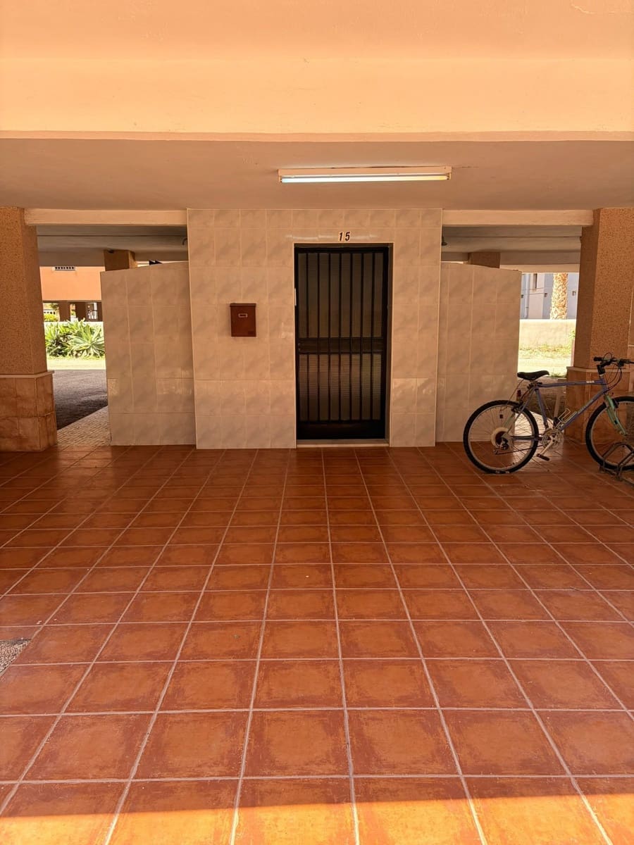 3 bedroom Flat for sale in Santa Pola with garage - € 180,000 (Ref: 10161036)