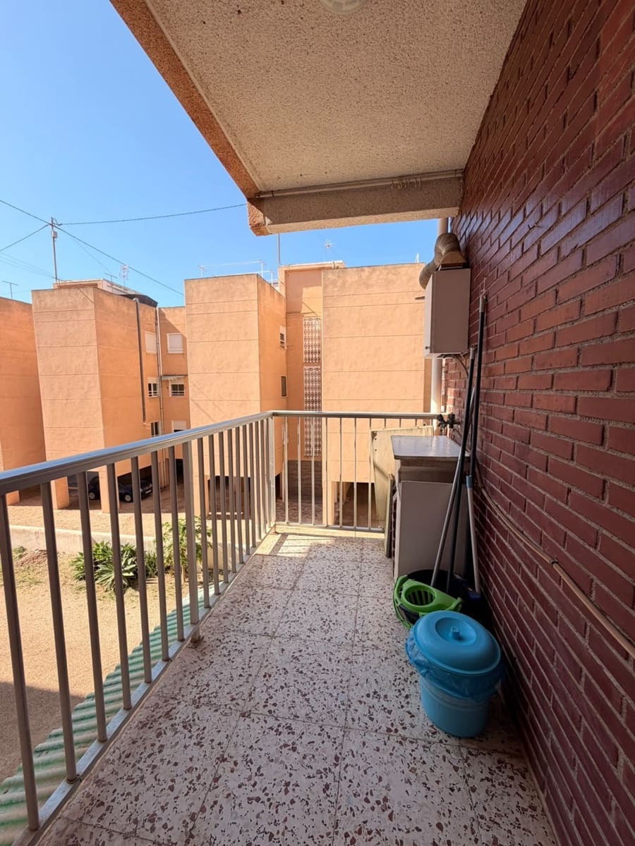 3 bedroom Flat for sale in Santa Pola with garage - € 180,000 (Ref: 10161036)