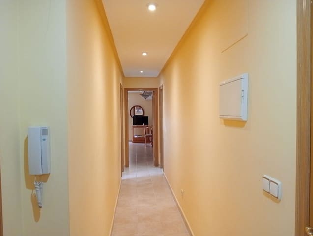 3 soveværelse Lejlighed til leje i Santa Pola med garage - € 900 (Ref: 8989710)