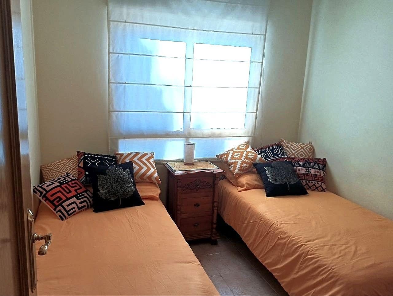 3 slaapkamer Appartement te huur in Santa Pola met garage - € 900 (Ref: 8989710)