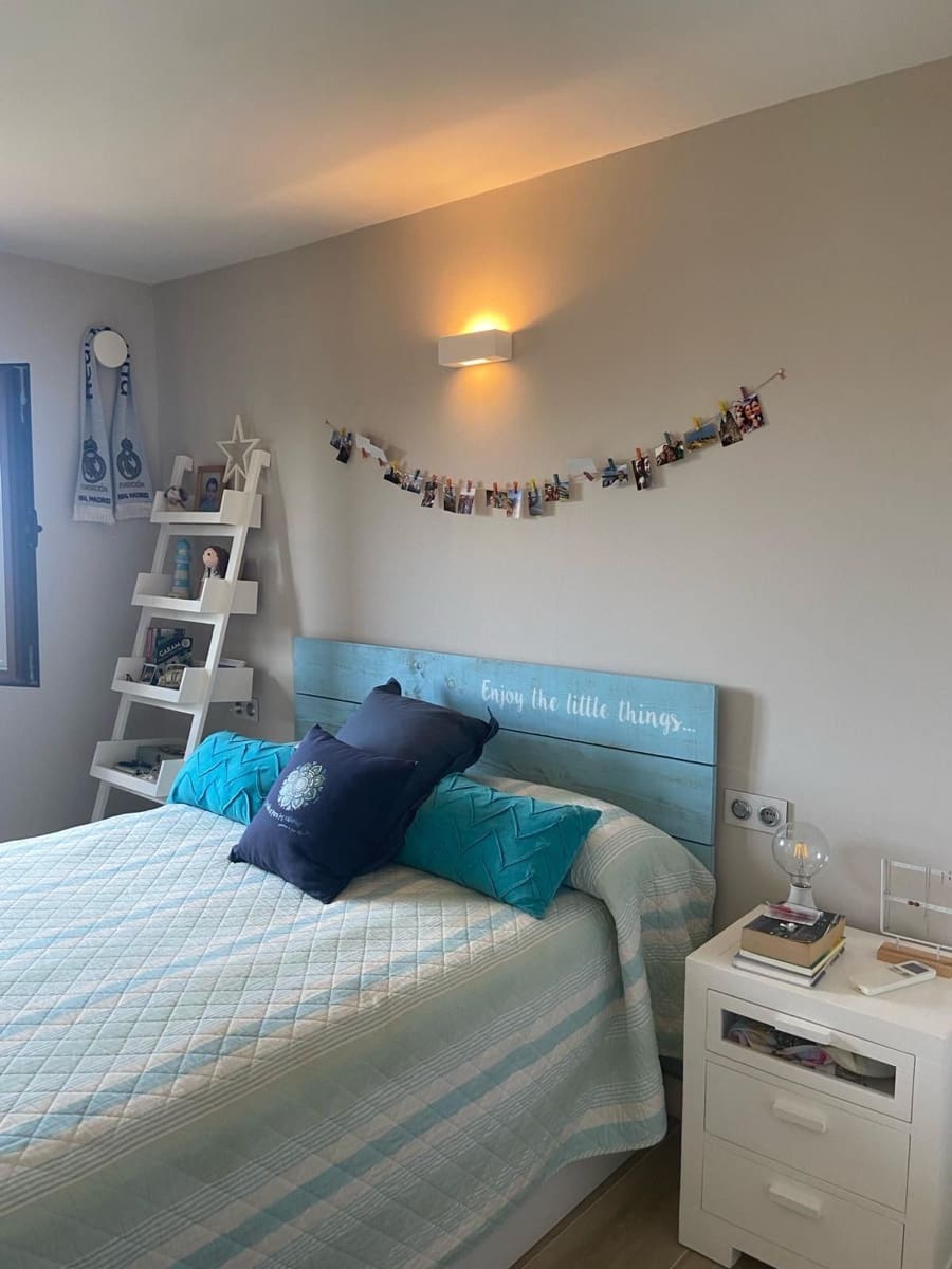 5 bedroom Bungalow for sale in Santa Pola with pool garage - € 550,000 (Ref: 8989723)