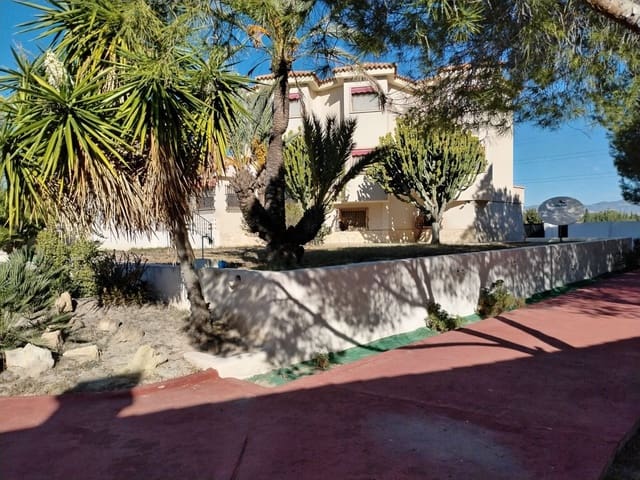 6 camera da letto Villa in vendita in Alicante città con garage - 750.000 € (Rif: 8993622)