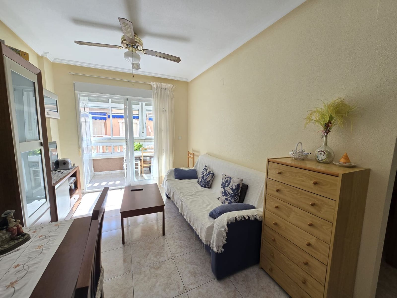 1 bedroom Apartment for rent in Santa Pola - € 800 (Ref: 9007344)